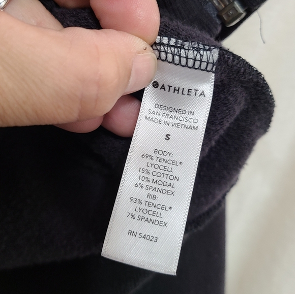 Athleta Black Balance Hoodie Size S - Picture 4 of 5